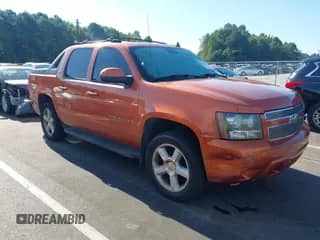 2007 Chevrolet Avalanche 3LT с VIN 3GNFK12307G180336, выставлен на аукционе IAAI как лот 43201757 с пробегом 186 538 миль миль и . История ставок и продаж доступна на DreamBid. Изображение 1.
