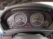 2014 BMW 3 Series 335i с VIN WBA3A9C5XEF479163, выставлен на аукционе Copart как лот 72051905 с пробегом 150 978 миль миль и Чистый • Clean title. История ставок и продаж доступна на DreamBid. Изображение 9.