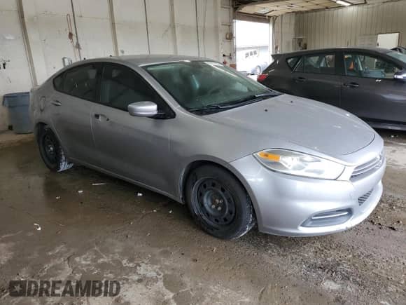 2015 Dodge Dart SE with VIN 1C3CDFAA0FD300820, listed as a Copart auction lot 85767785 with 123,652 mi miles and Salvage title. Bid and sale history available at DreamBid. Image 4.