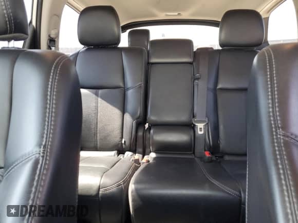 2020 Nissan Pathfinder SL z VIN 5N1DR2CM6LC578068, wystawiony jako Copart lot #71823535 z przebiegiem 223 813 mil mil oraz Szkoda całkowita • Salvage title. Historia ofert i sprzedaży dostępna na DreamBid. Obrazek 10.