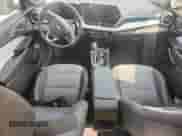 2024 Chevrolet Trax LT z VIN KL77LHE2XRC246299, wystawiony jako Copart lot #81175185 z przebiegiem 28 024 mil mil oraz Szkoda całkowita • Salvage title. Historia ofert i sprzedaży dostępna na DreamBid. Obrazek 8.