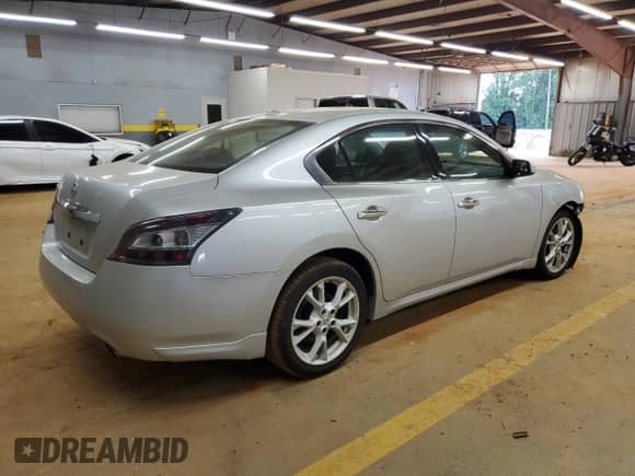 2013 Nissan Maxima SV with VIN 1N4AA5AP3DC845753, listed as a Copart auction lot 70629815 with 89,345 mi miles and Salvage title. Bid and sale history available at DreamBid. Image 3.