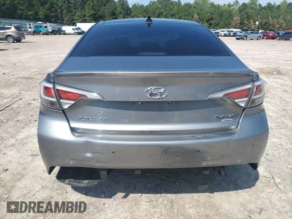2017 Hyundai Sonata Limited with VIN KMHE34L34HA062383, listed as a Copart auction lot 81419565 with 68,660 mi miles and Salvage title. Bid and sale history available at DreamBid. Image 6.