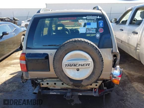 2003 Chevrolet Tracker с VIN 2CNBJ13C136946925, выставлен на аукционе IAAI как лот 41683238 с пробегом 133 316 миль миль и . История ставок и продаж доступна на DreamBid. Изображение 17.
