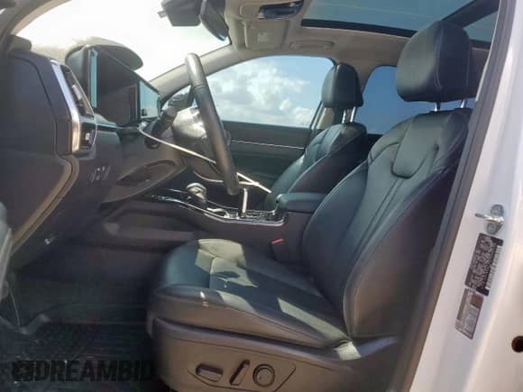 2023 Kia Sorento SX с VIN 5XYRK4LF4PG206239, выставлен на аукционе Copart как лот 70344975 с пробегом 54 217 миль миль и Списание • Salvage title. История ставок и продаж доступна на DreamBid. Изображение 7.