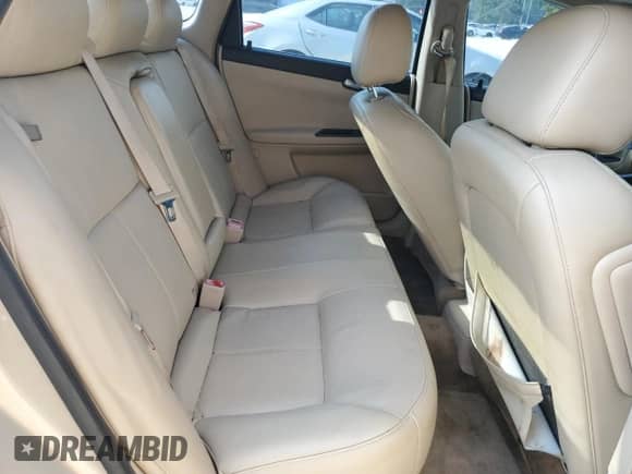 2010 Chevrolet Impala LT с VIN 2G1WB5EK7A1200481, выставлен на аукционе Copart как лот 71768915 с пробегом 280 057 миль миль и Списание • Salvage title. История ставок и продаж доступна на DreamBid. Изображение 10.