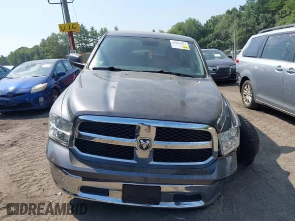2019 Ram 1500 Express z VIN 1C6RR7KTXKS599047, wystawiony jako IAAI lot #42823461 z przebiegiem 76 745 mil mil oraz . Historia ofert i sprzedaży dostępna na DreamBid. Obrazek 12.