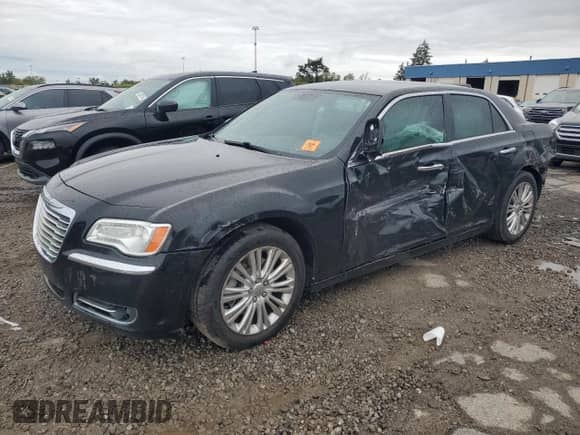 2012 Chrysler 300 Limited с VIN 2C3CCAHG9CH208278, выставлен на аукционе Copart как лот 70993005 с пробегом 221 200 миль миль и Чистый • Clean title. История ставок и продаж доступна на DreamBid. Изображение 1.