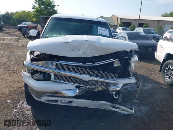 2002 Chevrolet Tahoe LT с VIN 1GNEK13Z92J163573, выставлен на аукционе IAAI как лот 42770801 с пробегом Не указан миль и . История ставок и продаж доступна на DreamBid. Изображение 6.