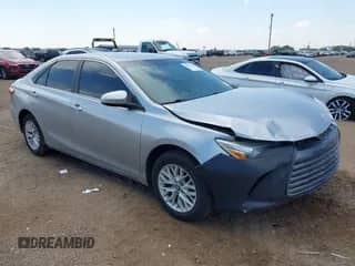2016 Toyota Camry XLE с VIN 4T4BF1FK6GR532069, выставлен на аукционе IAAI как лот 43045350 с пробегом 73 534 миль миль и . История ставок и продаж доступна на DreamBid. Изображение 1.