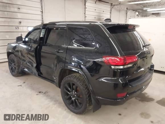 2018 Jeep Grand Cherokee Laredo с VIN 1C4RJFAG0JC466739, выставлен на аукционе IAAI как лот 41974220 с пробегом 107 996 миль миль и . История ставок и продаж доступна на DreamBid. Изображение 3.