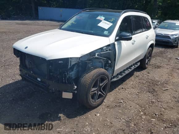 2023 Mercedes-Benz GLS 450 with VIN 4JGFF5KE5PA863150, listed as a IAAI auction lot 42589467 with 37,320 mi miles and . Bid and sale history available at DreamBid. Image 6.