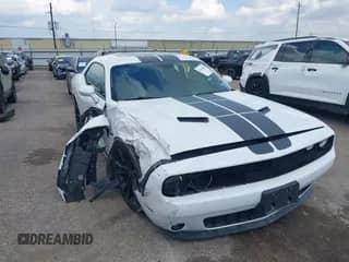 2017 Dodge Challenger R/T с VIN 2C3CDZBT3HH613335, выставлен на аукционе IAAI как лот 42446966 с пробегом 43 616 миль миль и . История ставок и продаж доступна на DreamBid. Изображение 1.