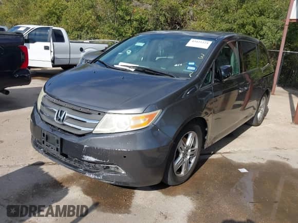 2011 Honda Odyssey Touring с VIN 5FNRL5H96BB016092, выставлен на аукционе IAAI как лот 43425324 с пробегом 188 309 миль миль и . История ставок и продаж доступна на DreamBid. Изображение 17.
