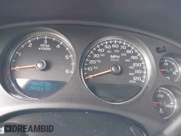 2009 GMC Sierra 1500 SLT z VIN 3GTEK33359G245571, wystawiony jako IAAI lot #42623509 z przebiegiem 247 014 mil mil oraz . Historia ofert i sprzedaży dostępna na DreamBid. Obrazek 14.