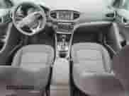 2018 Hyundai Ioniq Blue с VIN KMHC65LC6JU076472, выставлен на аукционе Copart как лот 69455995 с пробегом 85 228 миль миль и Списание • Salvage title. История ставок и продаж доступна на DreamBid. Изображение 8.