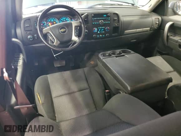 2011 Chevrolet Silverado 1500 LT с VIN 1GCRKSE32BZ269244, выставлен на аукционе Copart как лот 89922175 с пробегом 144 748 миль миль и Чистый • Clean title. История ставок и продаж доступна на DreamBid. Изображение 8.