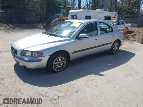 2004 Volvo S60 с VIN YV1RS61T242361425, выставлен на аукционе IAAI как лот 41987136 с пробегом 221 533 миль миль и . История ставок и продаж доступна на DreamBid. Изображение 2.