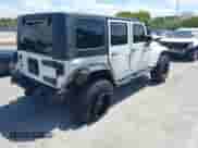 2010 Jeep Wrangler с VIN 1J4HB5H16AL186600, выставлен на аукционе IAAI как лот 42147992 с пробегом 134 717 миль миль и . История ставок и продаж доступна на DreamBid. Изображение 4.
