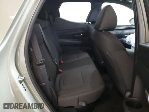 2024 Hyundai Santa Cruz SEL с VIN 5NTJCDDE8RH111860, выставлен на аукционе Copart как лот 74946424 с пробегом 6 233 миль миль и Списание • Salvage title. История ставок и продаж доступна на DreamBid. Изображение 10.