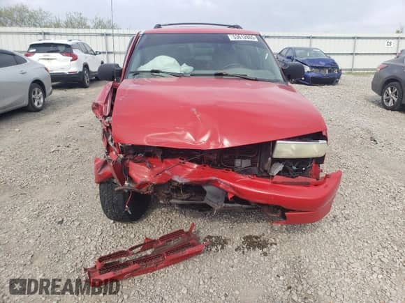 2004 Chevrolet Blazer LS with VIN 1GNDT13X44K156812, listed as a Copart auction lot 53612805 with Not provided miles and Salvage title. Bid and sale history available at DreamBid. Image 5.