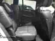 2018 Mercedes-Benz GLS 550 z VIN 4JGDF7DE8JB104185, wystawiony jako Copart lot #85959985 z przebiegiem 126 487 mil mil oraz Szkoda całkowita • Salvage title. Historia ofert i sprzedaży dostępna na DreamBid. Obrazek 11.