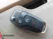 2018 Ford F-150 XL z VIN 1FTEX1EB9JKE64038, wystawiony jako IAAI lot #42388643 z przebiegiem 74 749 mil mil oraz . Historia ofert i sprzedaży dostępna na DreamBid. Obrazek 11.