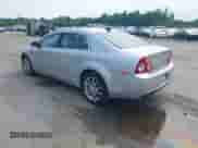 2012 Chevrolet Malibu LTZ z VIN 1G1ZG5E72CF255927, wystawiony jako IAAI lot #42441174 z przebiegiem 134 665 mil mil oraz . Historia ofert i sprzedaży dostępna na DreamBid. Obrazek 3.