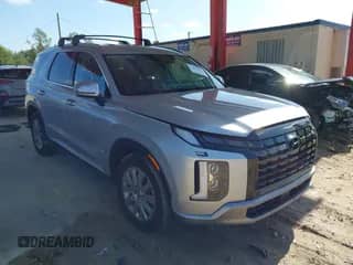 2023 Hyundai Palisade SEL с VIN KM8R24GE1PU568556, выставлен на аукционе IAAI как лот 42556677 с пробегом 64 292 миль миль и . История ставок и продаж доступна на DreamBid. Изображение 1.