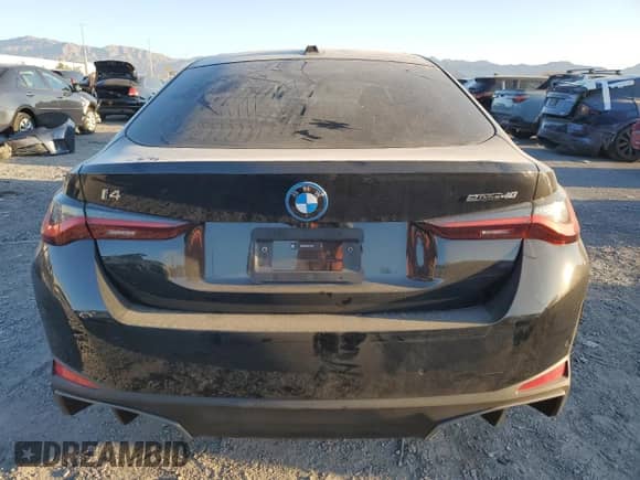 2025 BMW i4 eDrive40 с VIN WBY23HD05SFT89841, выставлен на аукционе Copart как лот 80582955 с пробегом 4 006 миль миль и Списание • Salvage title. История ставок и продаж доступна на DreamBid. Изображение 6.
