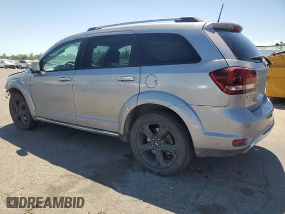 2018 Dodge Journey Crossroad with VIN 3C4PDCGGXJT379343, listed as a Copart auction lot 66333885 with 172,486 mi miles and Salvage title. Bid and sale history available at DreamBid. Image 2.