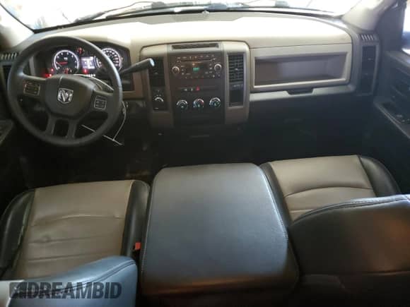 2012 Ram 1500 ST z VIN 1C6RD7FP4CS290462, wystawiony jako Copart lot #80212095 z przebiegiem 252 213 mil mil oraz Szkoda całkowita • Salvage title. Historia ofert i sprzedaży dostępna na DreamBid. Obrazek 8.