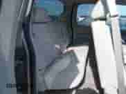 2013 GMC Sierra 1500 SLE z VIN 1GTR1VE08DZ365005, wystawiony jako IAAI lot #42213848 z przebiegiem 78 106 mil mil oraz . Historia ofert i sprzedaży dostępna na DreamBid. Obrazek 8.