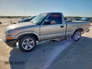 2002 Chevrolet S-10 с VIN 1GCCS145428262434, выставлен на аукционе Copart как лот 61906735 с пробегом 140 564 миль миль и Чистый • Clean title. История ставок и продаж доступна на DreamBid. Изображение 1.