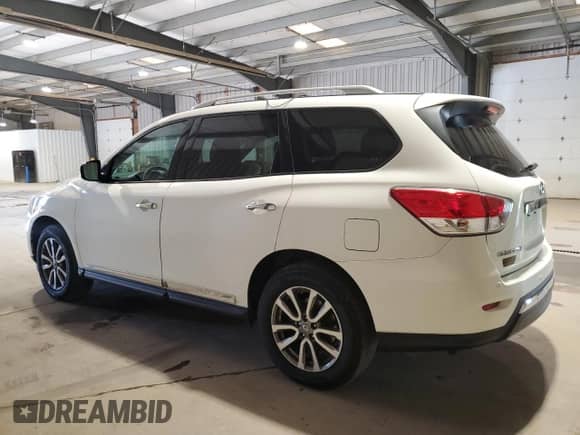 2013 Nissan Pathfinder SL with VIN 5N1AR2MM7DC638930, listed as a Copart auction lot 82580125 with 104,825 mi miles and Salvage title. Bid and sale history available at DreamBid. Image 2.