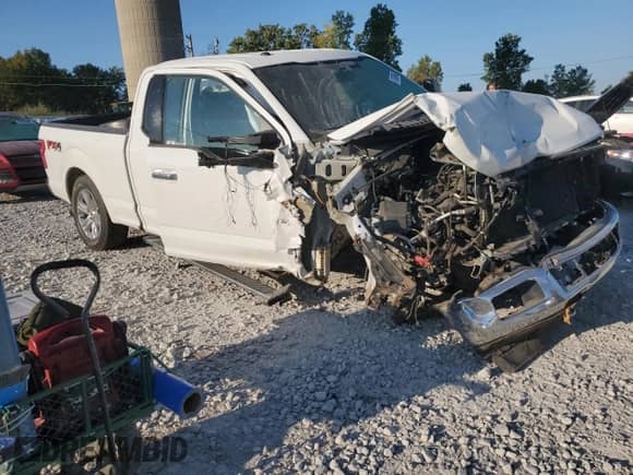 2018 Ford F-150 XLT z VIN 1FTFX1E5XJFB26106, wystawiony jako Copart lot #81038945 z przebiegiem Nie podano mil oraz Czysty tytuł • Clean title. Historia ofert i sprzedaży dostępna na DreamBid. Obrazek 4.