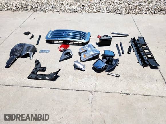 2015 Ford F-150 XL с VIN 1FTEW1CG4FKE72279, выставлен на аукционе Copart как лот 62667815 с пробегом 123 975 миль миль и Списание • Salvage title. История ставок и продаж доступна на DreamBid. Изображение 12.