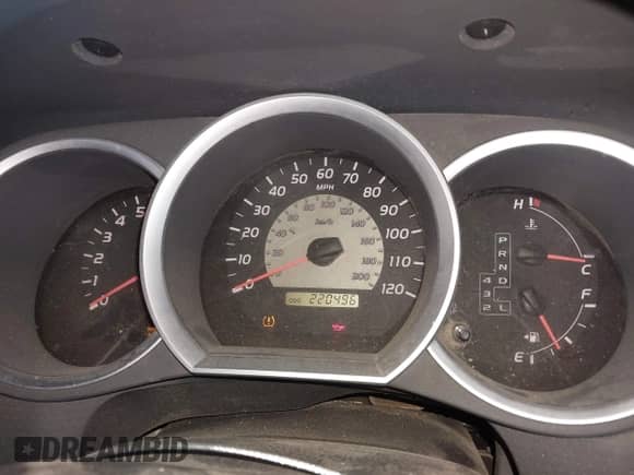 2006 Toyota Tacoma PreRunner с VIN 5TETU62N76Z145476, выставлен на аукционе IAAI как лот 43413034 с пробегом 220 496 миль миль и . История ставок и продаж доступна на DreamBid. Изображение 7.