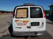 2005 Chevrolet Express Passenger с VIN 1GAHG39U851253728, выставлен на аукционе Copart как лот 68888055 с пробегом 278 430 миль миль и Списание • Salvage title. История ставок и продаж доступна на DreamBid. Изображение 6.