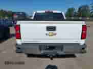 2018 Chevrolet Silverado 1500 LT с VIN 3GCUKREC0JG210355, выставлен на аукционе IAAI как лот 42397975 с пробегом 104 104 миль миль и . История ставок и продаж доступна на DreamBid. Изображение 16.