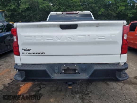 2020 Chevrolet Silverado 1500 Work Truck z VIN 1GCRWAEF7LZ343719, wystawiony jako Copart lot #58968395 z przebiegiem 122 411 mil mil oraz Szkoda całkowita • Salvage title. Historia ofert i sprzedaży dostępna na DreamBid. Obrazek 6.
