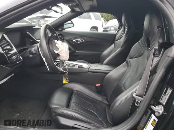 2020 BMW Z4 sDriveM40i with VIN WBAHF9C01LWW56725, listed as a Copart auction lot 85531074 with Not provided miles and Salvage title. Bid and sale history available at DreamBid. Image 7.