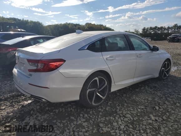 2020 Honda Accord Sport with VIN 1HGCV2F37LA008530, listed as a Copart auction lot 81198015 with 58,268 mi miles and Salvage title. Bid and sale history available at DreamBid. Image 3.