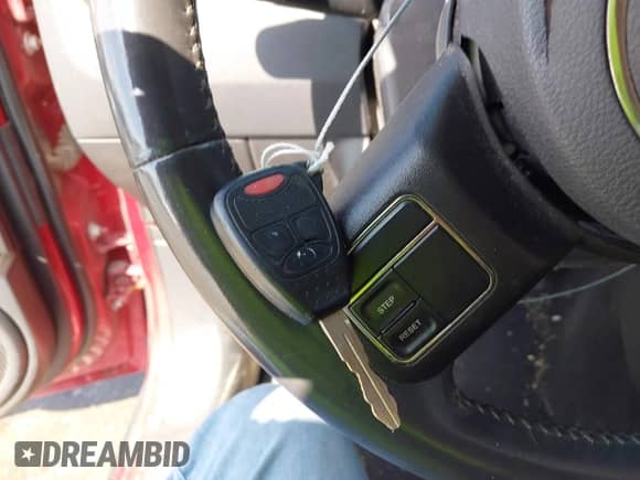 2014 Jeep Compass Latitude with VIN 1C4NJCEB4ED651713, listed as a IAAI auction lot 43305790 with 139,289 mi miles and . Bid and sale history available at DreamBid. Image 11.