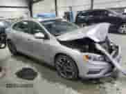 2018 Volvo S60 Dynamic с VIN YV126MFL0J2453003, выставлен на аукционе Copart как лот 55512195 с пробегом 83 962 миль миль и Списание • Salvage title. История ставок и продаж доступна на DreamBid. Изображение 4.