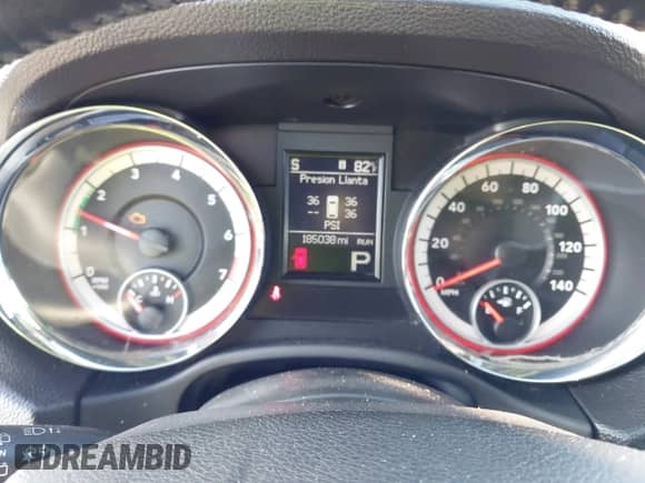 2011 Dodge Durango Crew with VIN 1D4RD4GG6BC666953, listed as a IAAI auction lot 43520392 with 185,038 mi miles and . Bid and sale history available at DreamBid. Image 7.