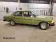 1980 Mercedes-Benz 300 с VIN 12313012180013, выставлен на аукционе Copart как лот 75965224 с пробегом 132 241 миль миль и Чистый • Clean title. История ставок и продаж доступна на DreamBid. Изображение 4.