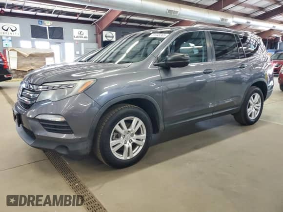 2016 Honda Pilot LX z VIN 5FNYF6H1XGB049350, wystawiony jako Copart lot #81045365 z przebiegiem 206 861 mil mil oraz Czysty tytuł • Clean title. Historia ofert i sprzedaży dostępna na DreamBid. Obrazek 1.