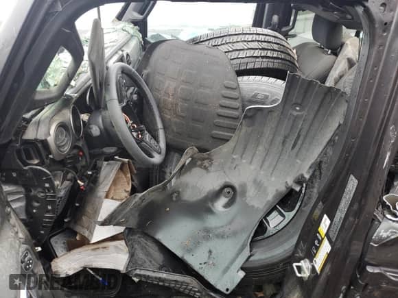 2021 Jeep Wrangler Unlimited Sport S with VIN 1C4HJXDNXMW582707, listed as a Copart auction lot 81315185 with Not provided miles and Salvage title. Bid and sale history available at DreamBid. Image 7.