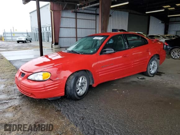 2001 Pontiac Grand Am SE1 с VIN 1G2NF52EX1C242261, выставлен на аукционе Copart как лот 82236874 с пробегом 184 935 миль миль и Списание • Salvage title. История ставок и продаж доступна на DreamBid. Изображение 1.